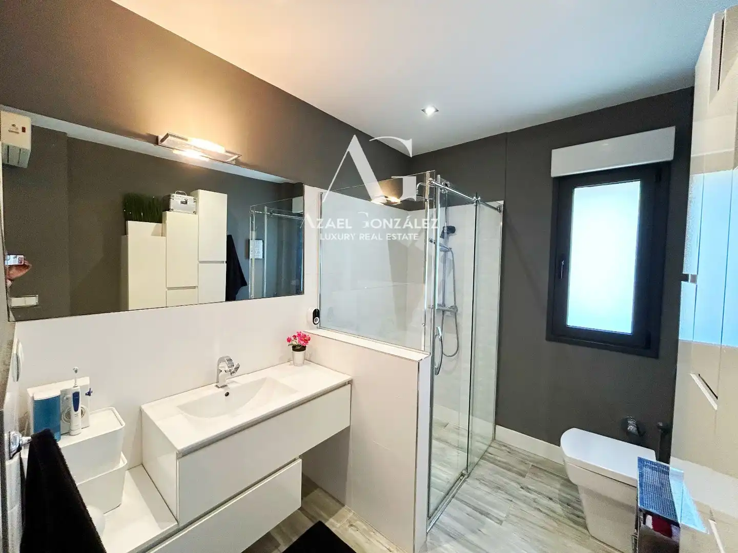 Bathroom of Houses for sale in Santander  with Heating, Private garden and Terrace