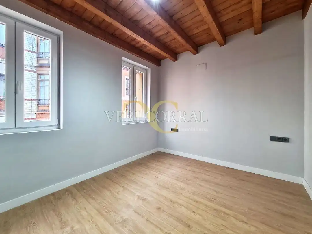 Bedroom of Flat for sale in Gijón   with Heating and Alarm