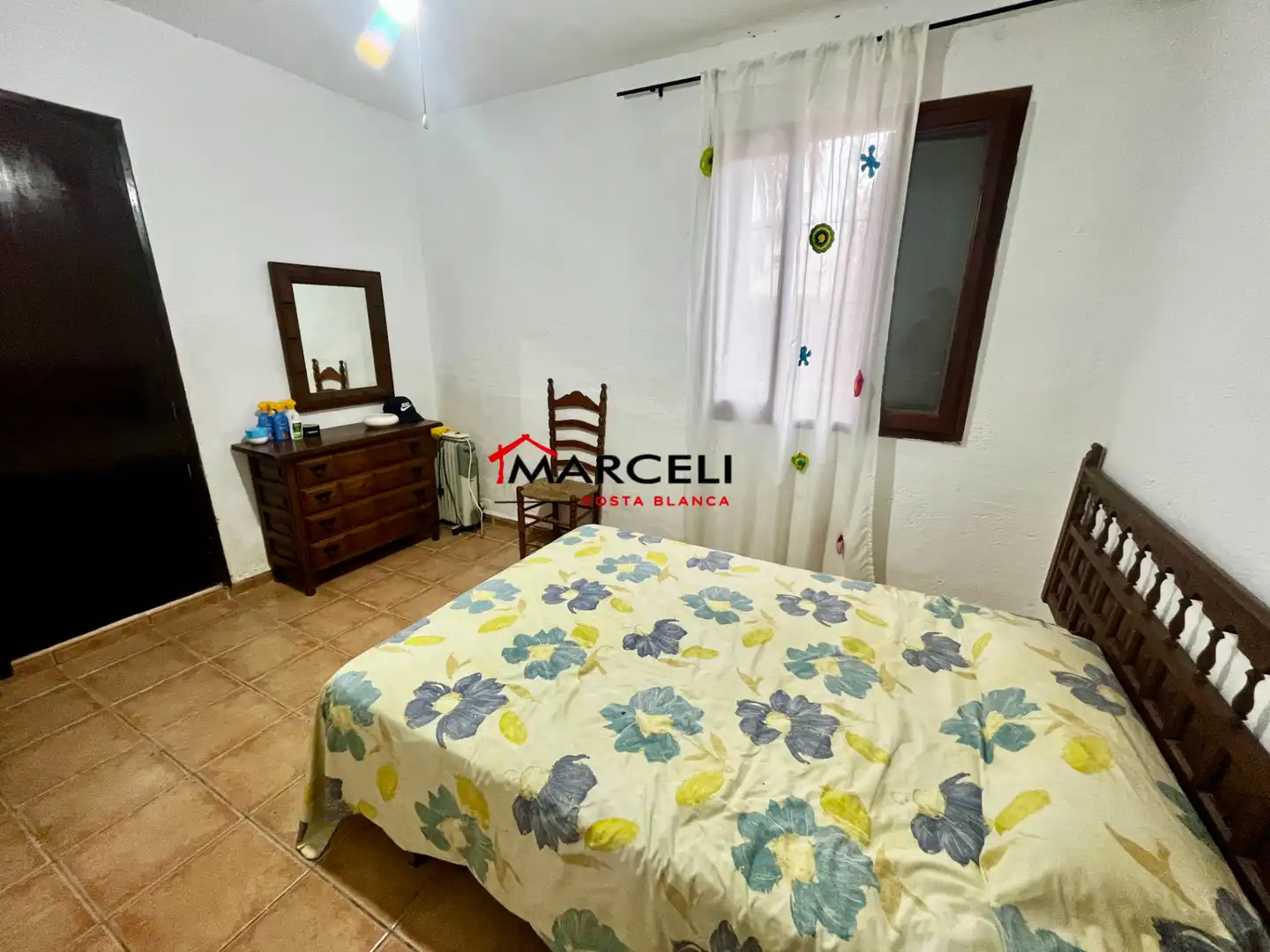 Dormitori de Casa o xalet en venda en Orihuela amb Jardí privat, Terrassa i Moblat