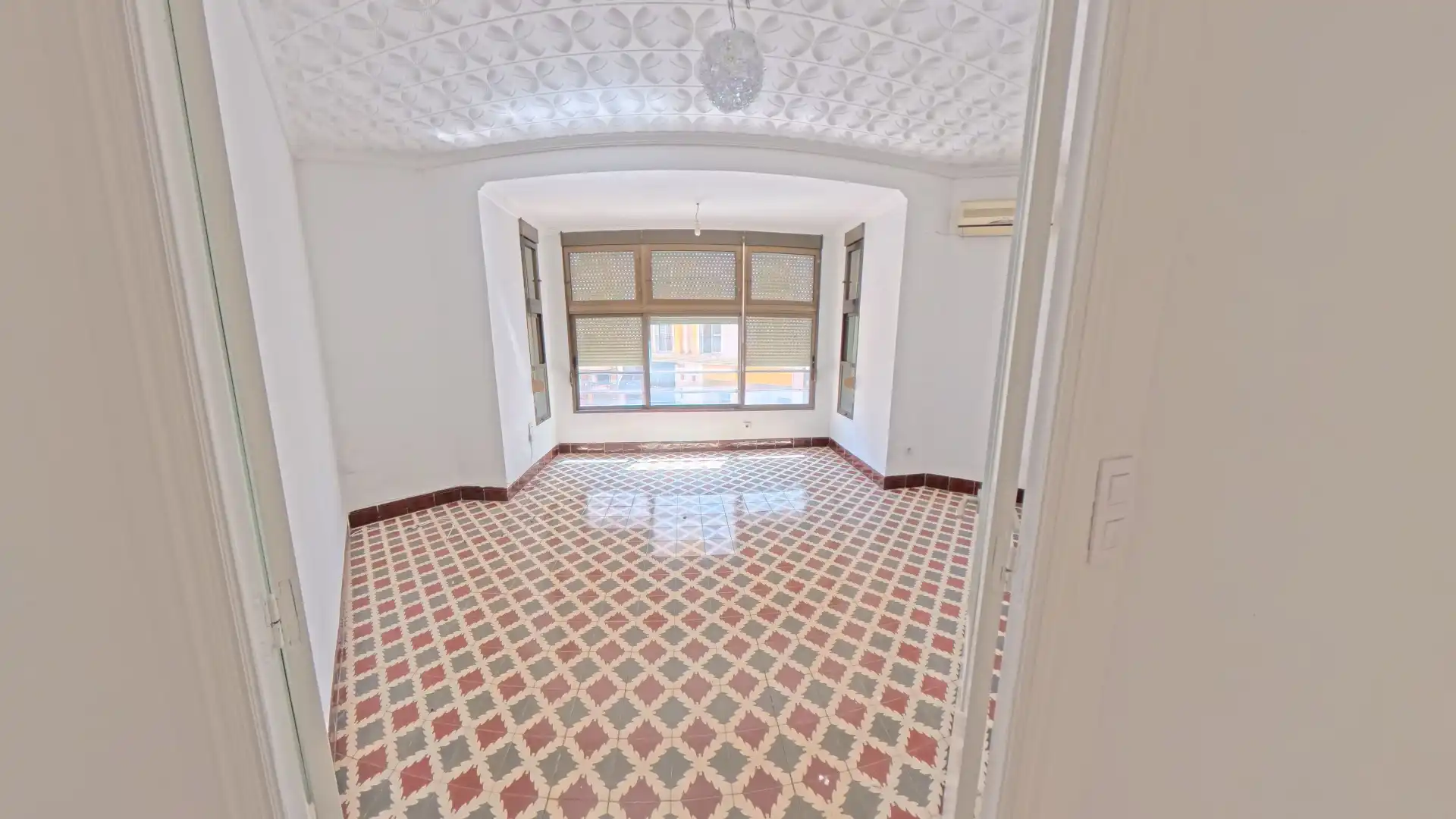 Wohnung zur Miete in Carrer Berenguer de Marquina, Mercado