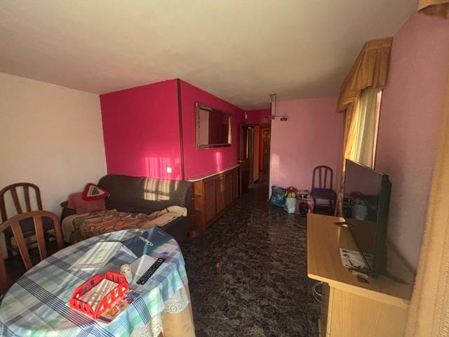 Piso en Venta en Palomeras Sureste