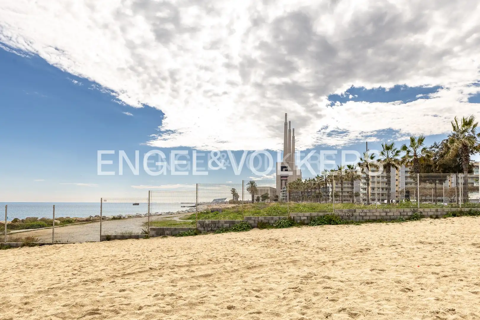 Vista exterior de Piso en venta en Badalona con Aire acondicionado, Calefacción y Terraza