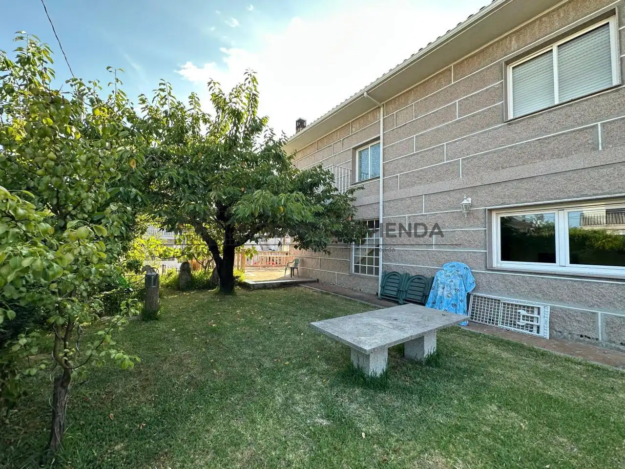 Jardín de Casa o chalet en venta en San Cibrao das Viñas con Calefacción, Jardín privado y Terraza