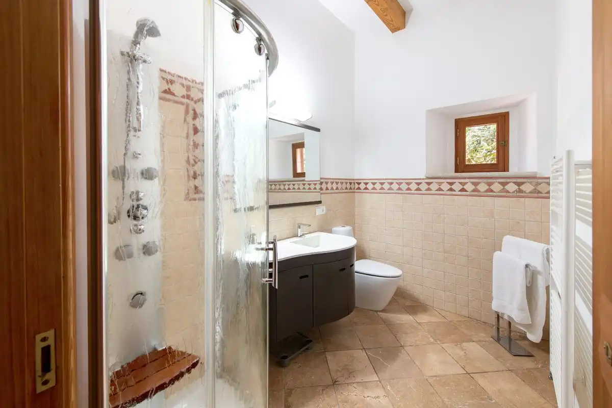 Baño de Casa o chalet de alquiler en Campos con Calefacción, Jardín privado y Terraza