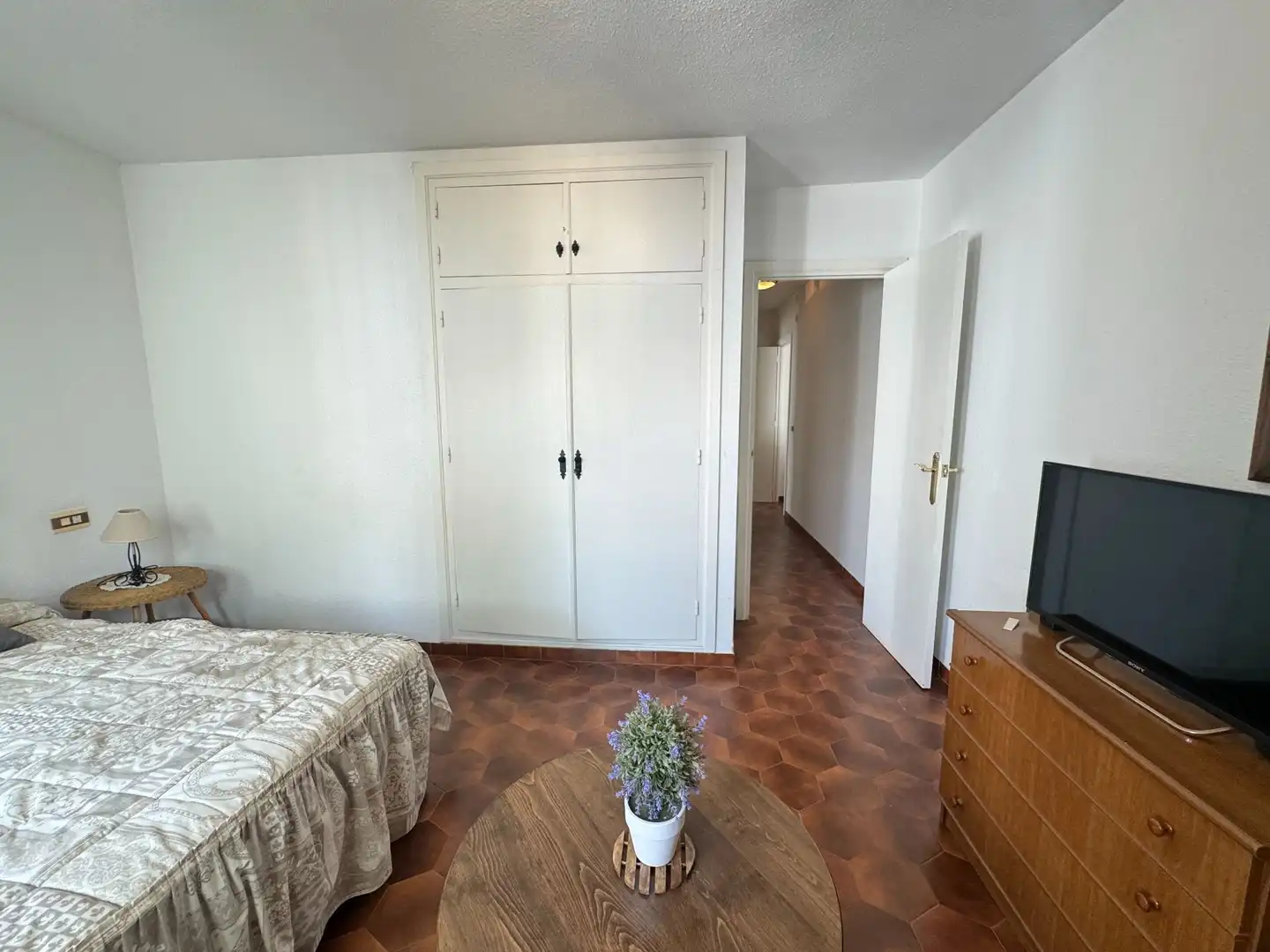 Dormitori de Apartament en venda en Torrox amb Terrassa, Moblat i Piscina comunitària