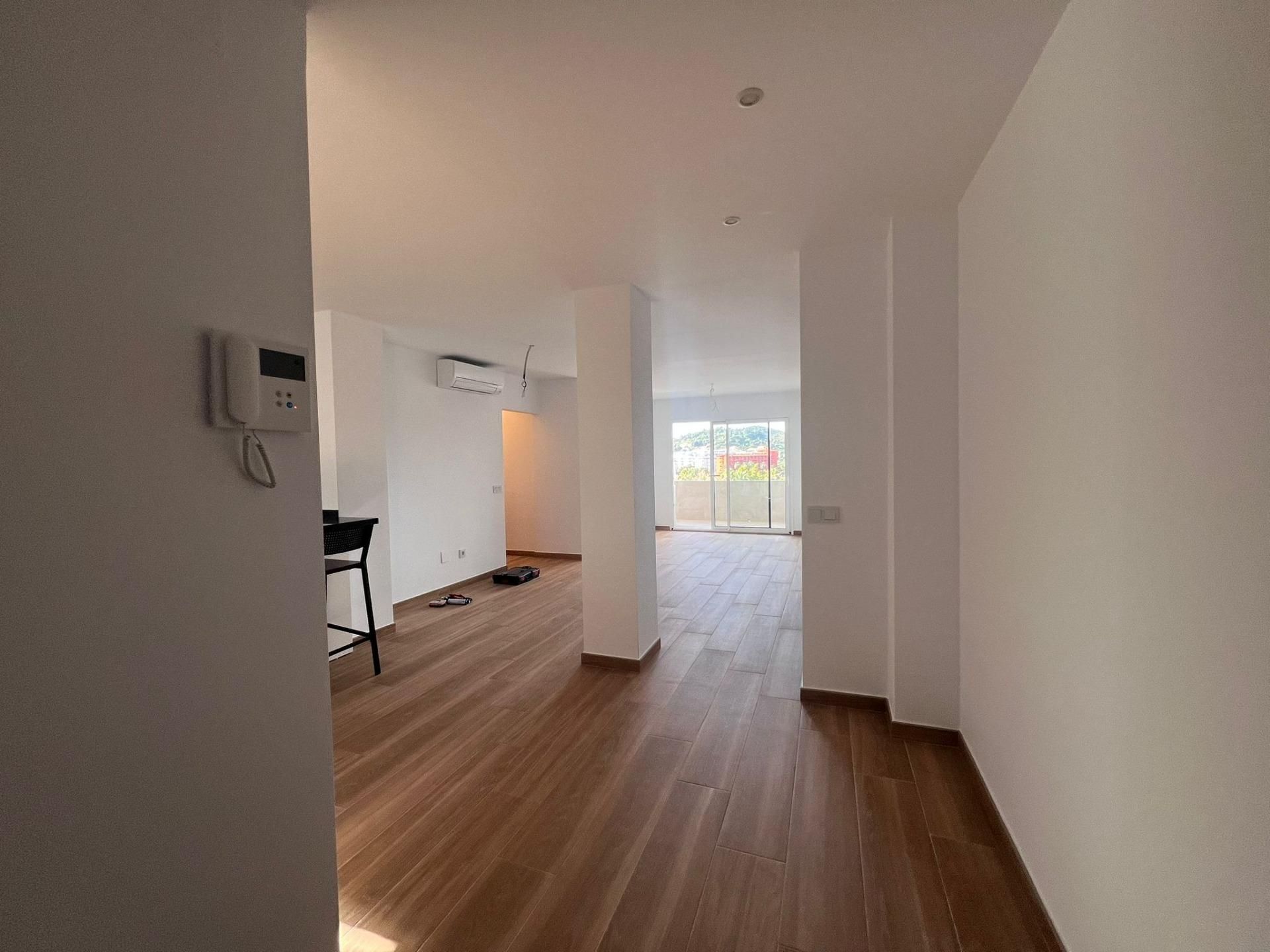 Flat to rent in Fuengirola  with Air Conditioner, Terrace and Community pool