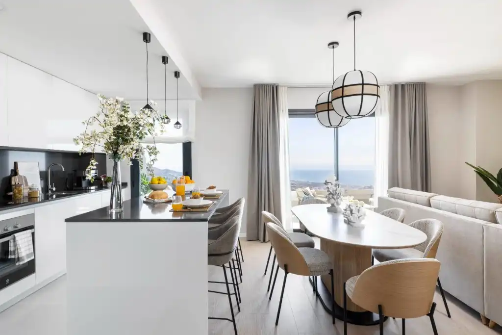 Comedor de Ático en venta en Rincón de la Victoria con Terraza y Piscina comunitaria