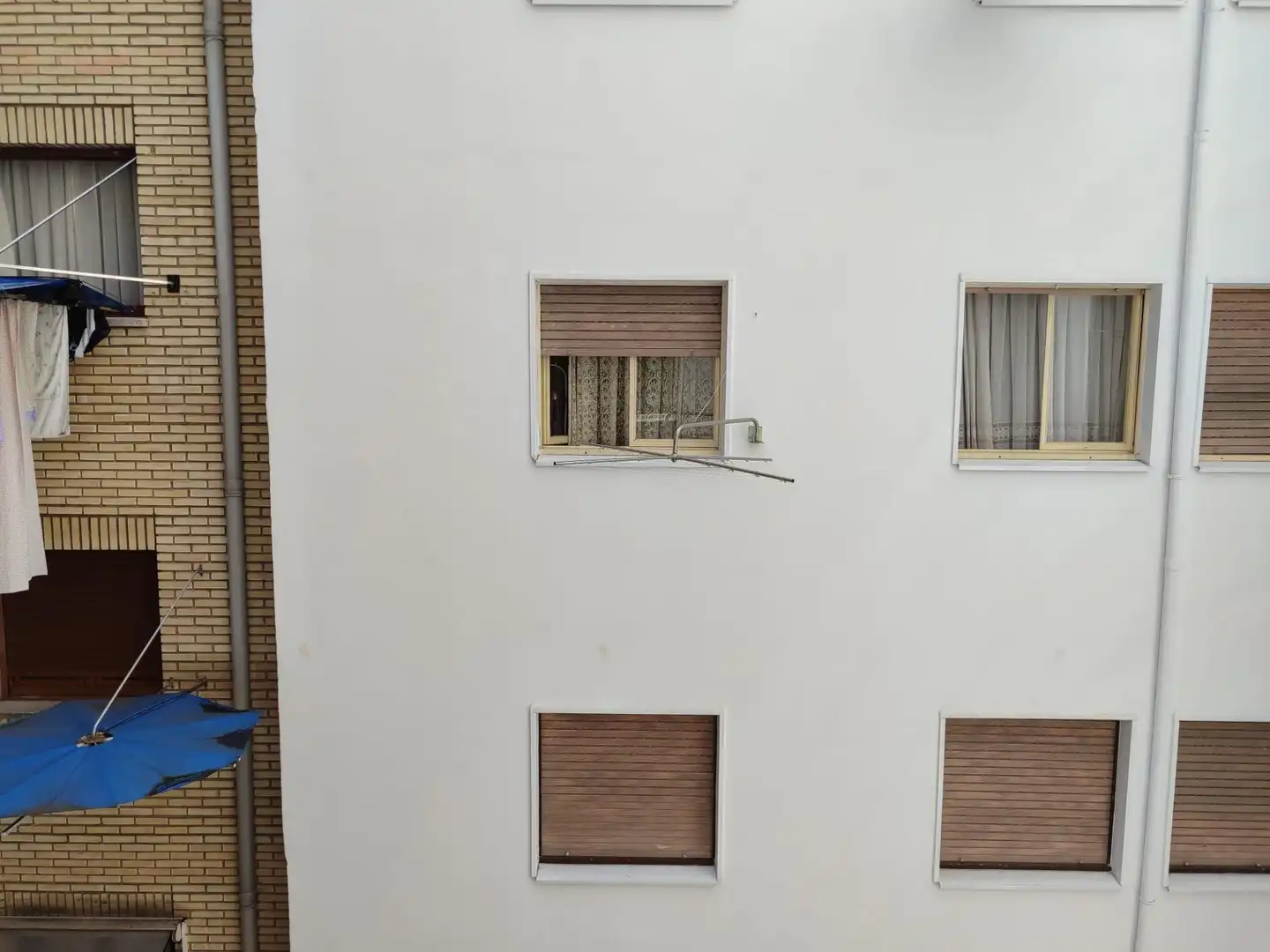 Vista exterior de Pis en venda en Oviedo  amb Calefacció
