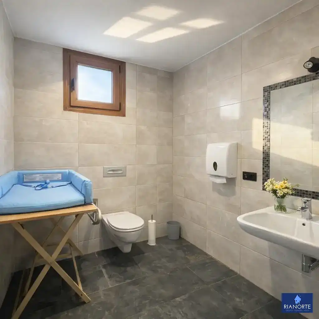 Baño de Local de alquiler en Gozón con Aire acondicionado y Amueblado