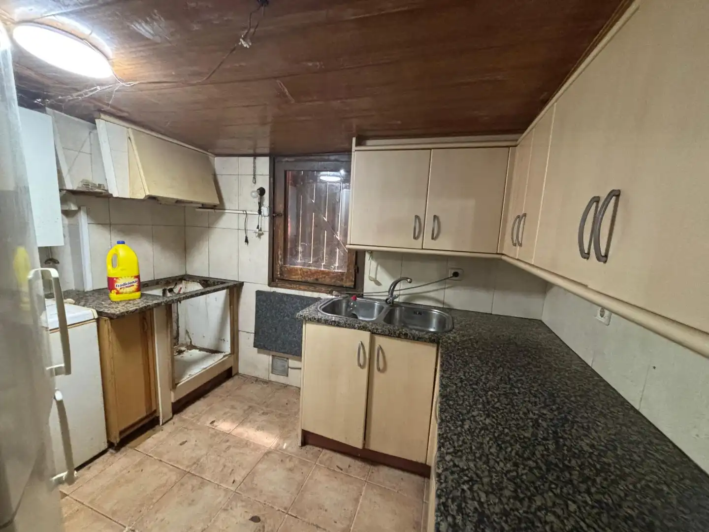 Cocina de Finca rústica en venta en Ripoll