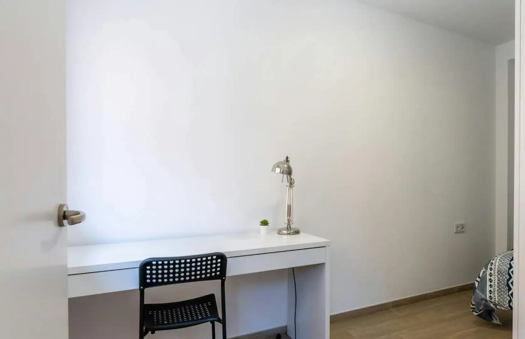 Bedroom of Flat for rent in Barcelona  with Air Conditioner, Heating and Furnished