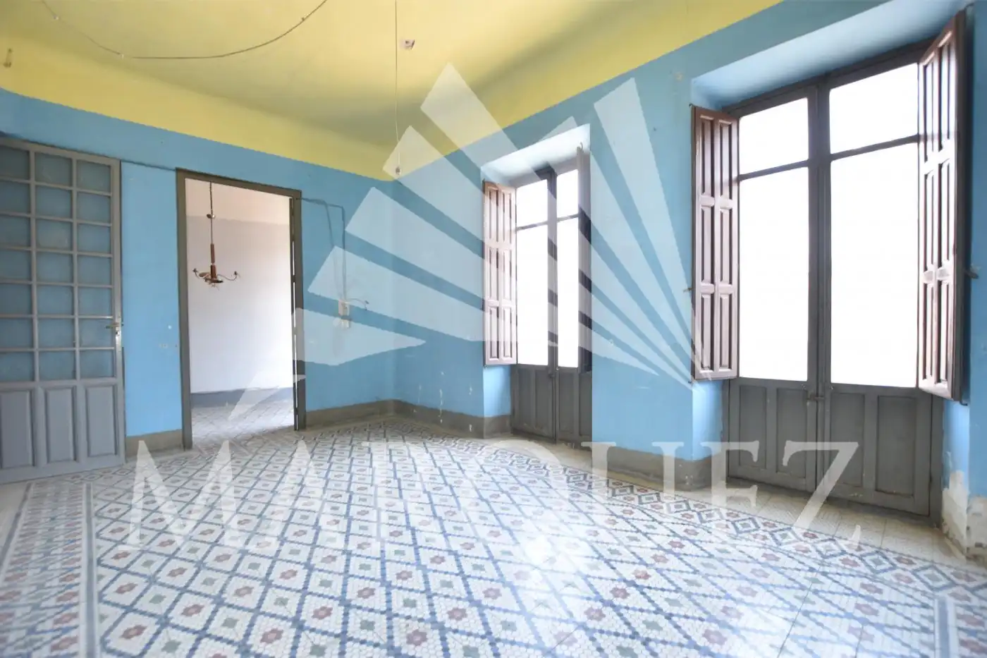 Wohnzimmer von Gebäude zum Verkauf in Granada
