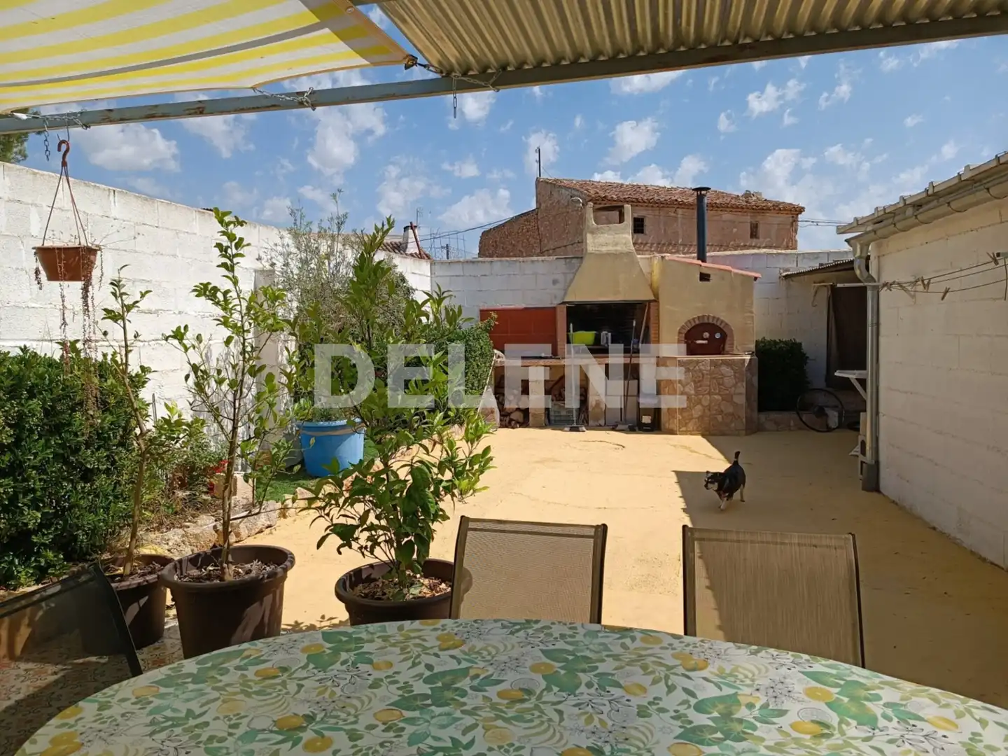 Terrassa de Casa adosada en venda en Hellín amb Jardí privat, Traster i Piscina