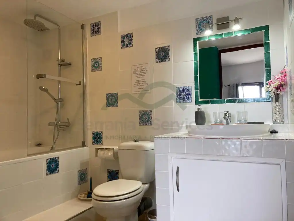 Baño de Casa o chalet en venta en Benalauría