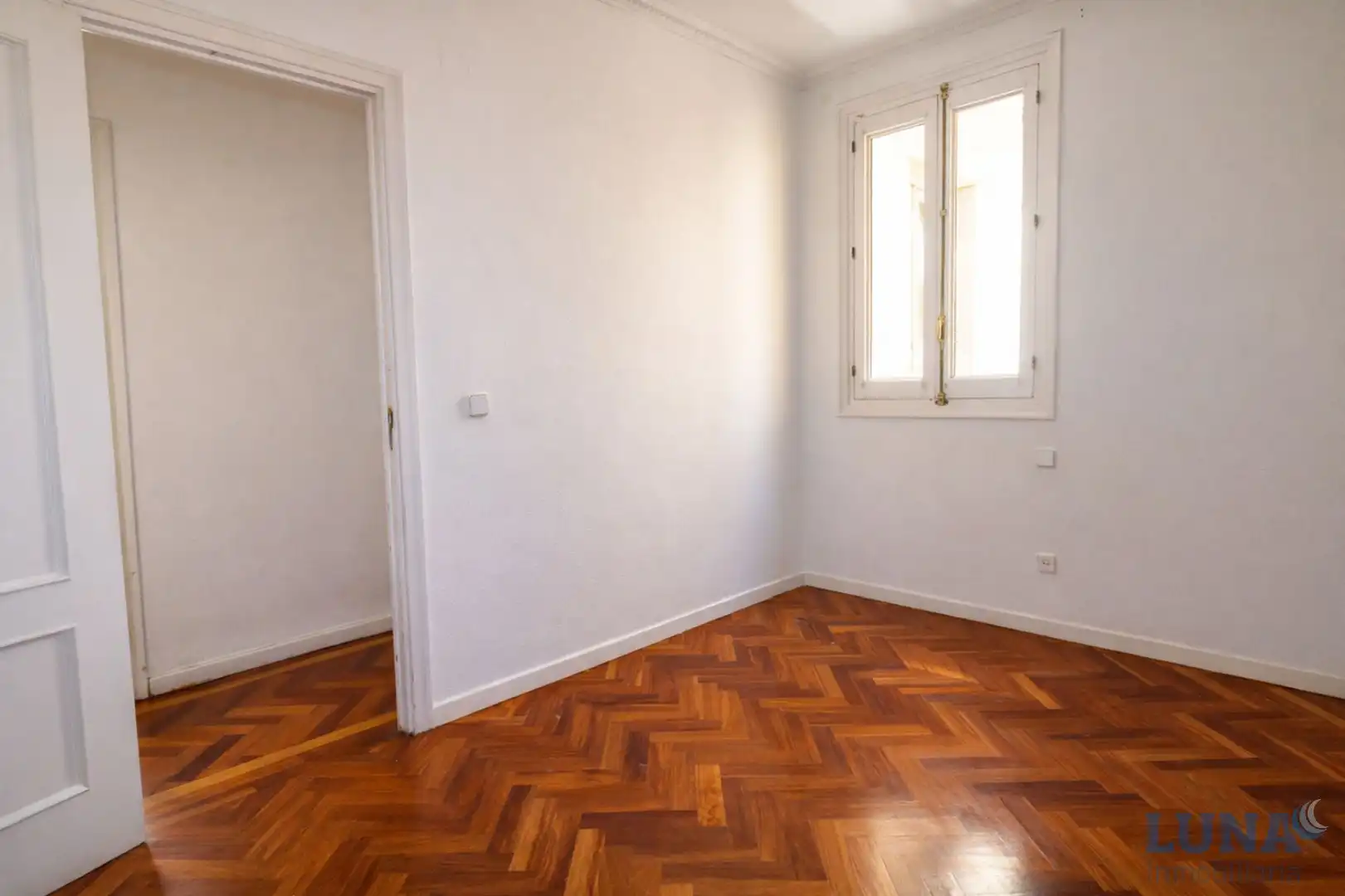 Schlafzimmer von Wohnung zum Verkauf in Madrid mit Klimaanlage, Heizung und Parkett