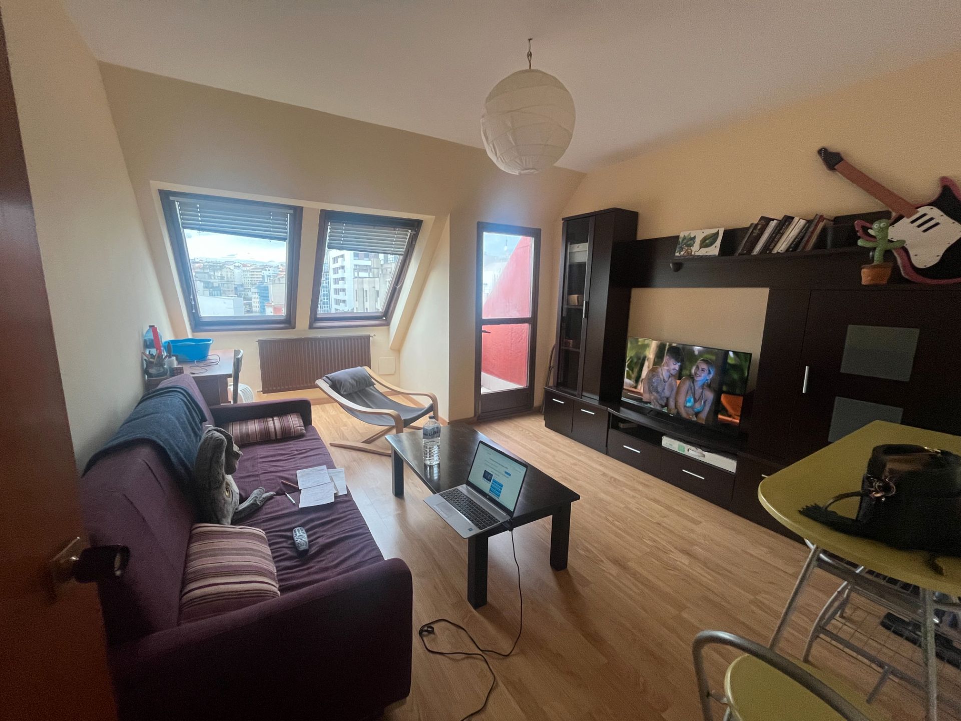 Sala d'estar de Pis en venda en A Coruña Capital  amb Calefacció, Parquet i Terrassa