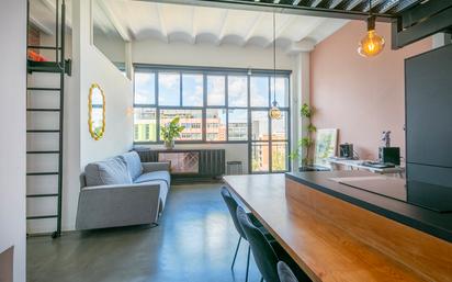 Sala d'estar de Pis en venda en  Barcelona Capital amb Terrassa