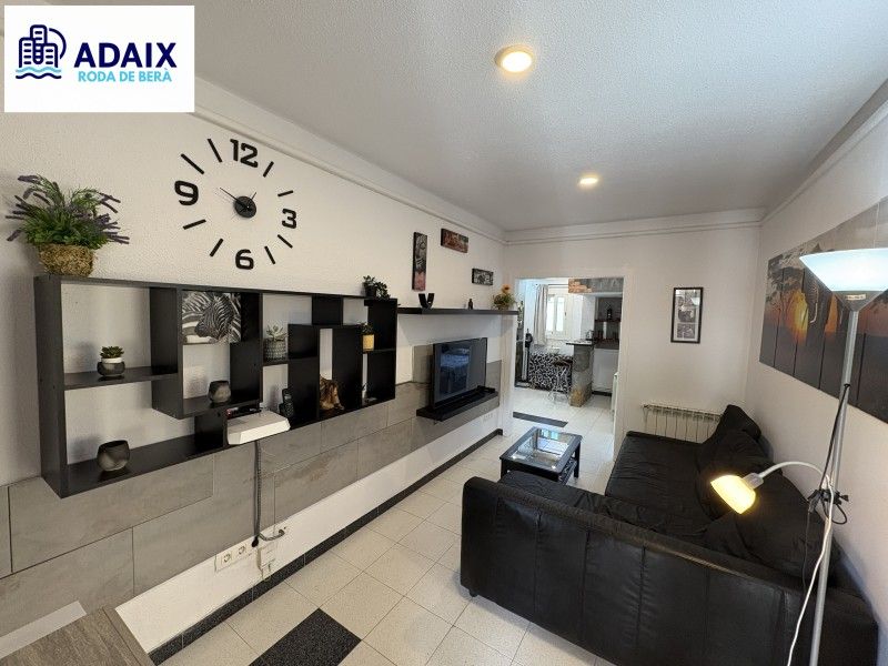Living room of Planta baja for sale in Roda de Berà