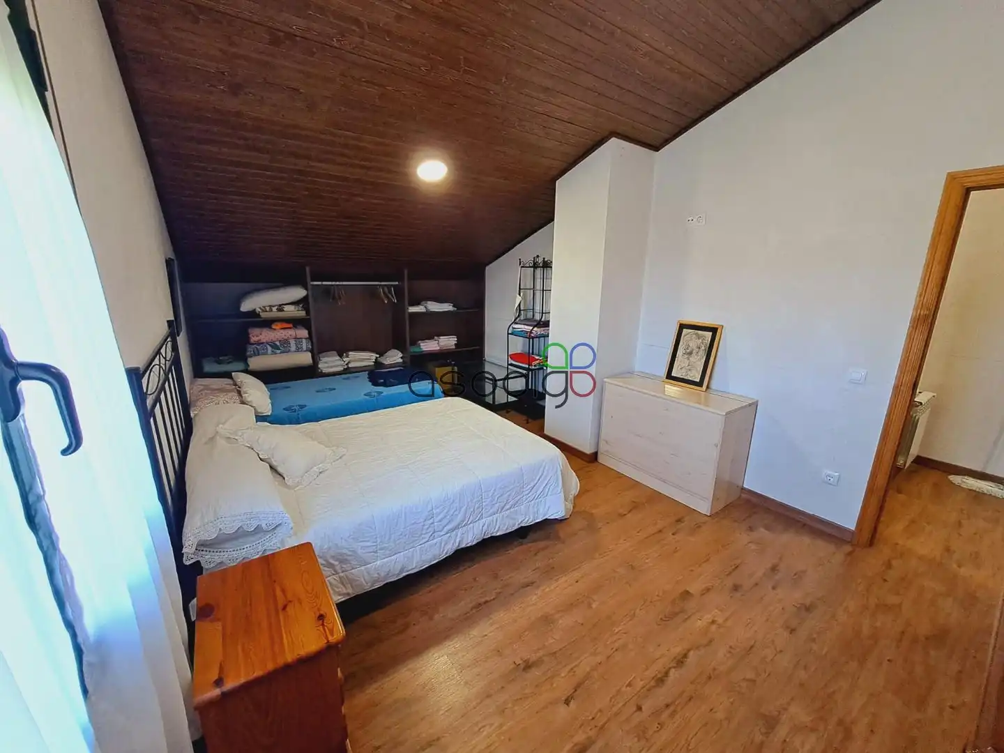 Habitación de Casa o chalet en venta en Solanillos del Extremo con Calefacción, Trastero y Piscina