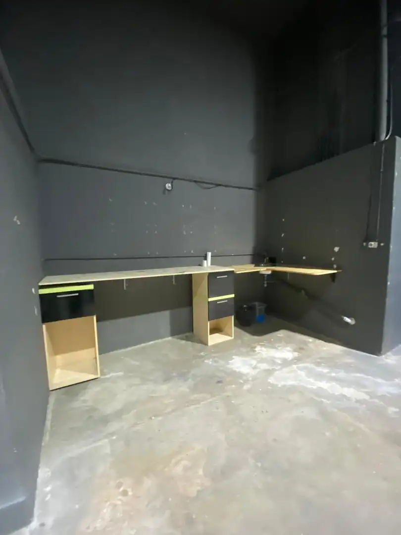 Locale commerciale in vendita a Eixample Sud – Migdia, imagen 4