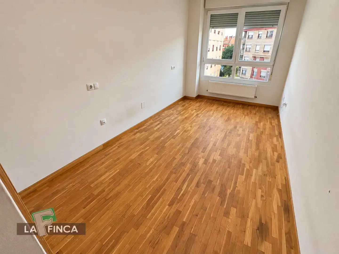 Wohnzimmer von Wohnung zum Verkauf in Lugones