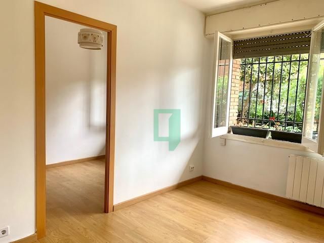 Bedroom of Planta baja for sale in  Barcelona Capital  with Heating, Parquet flooring and Terrace