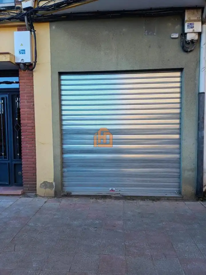 Local comercial en venda a Calle Mª Inmaculada 2 24009 Leon, imagen 3