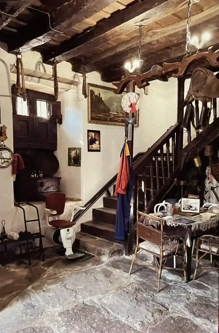 Casa adosada en venda en Polaciones amb Balcó