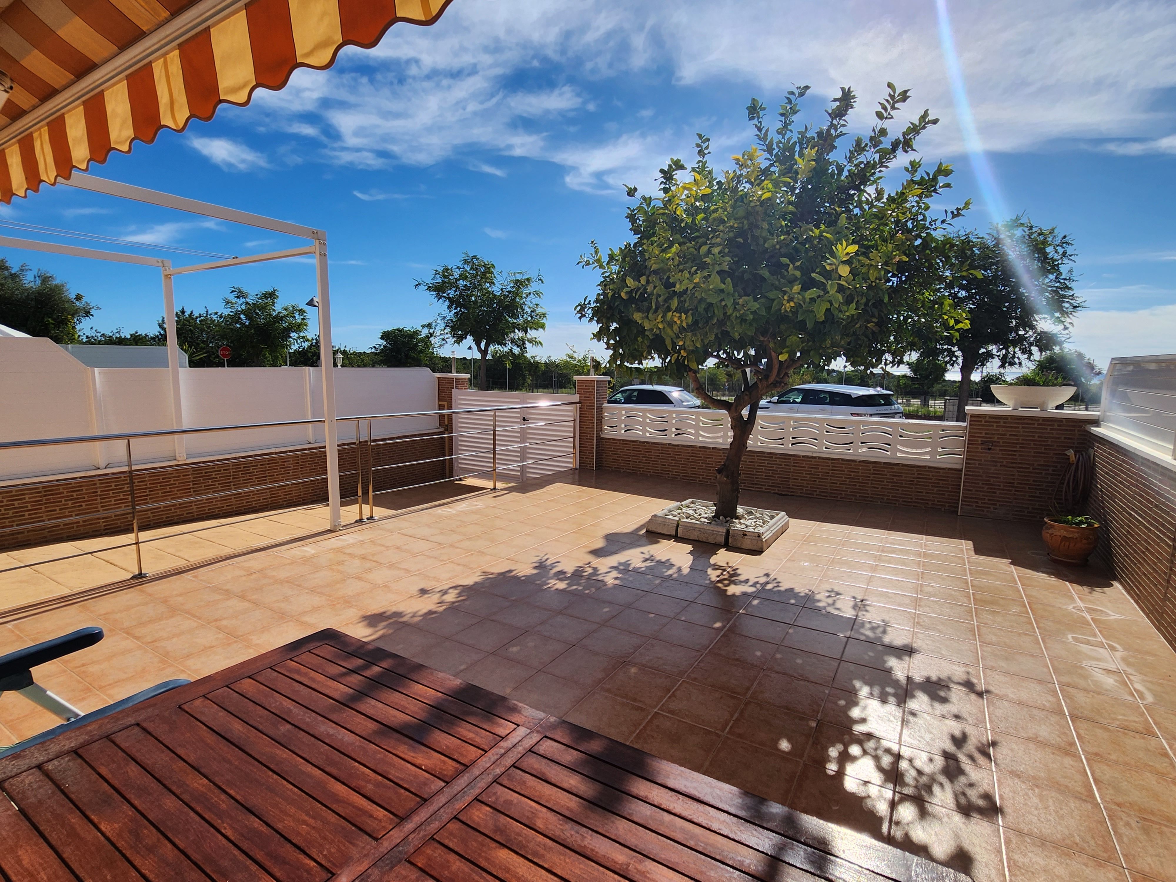 Terraza de Casa adosada en venta en Roda de Berà con Aire acondicionado, Calefacción y Terraza