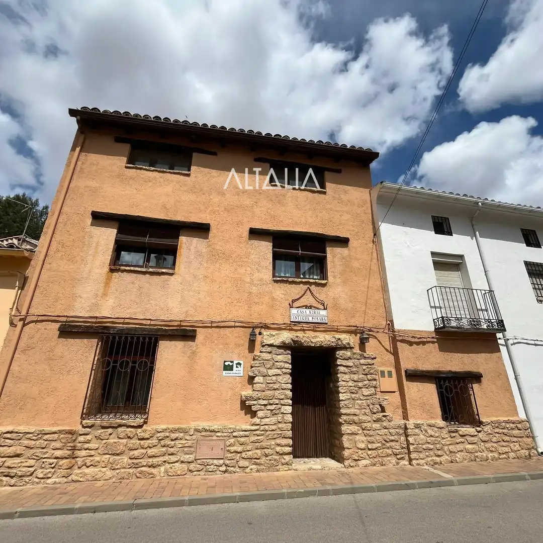 Vista exterior de Casa o chalet en venta en Villar de Olalla con Terraza y Amueblado