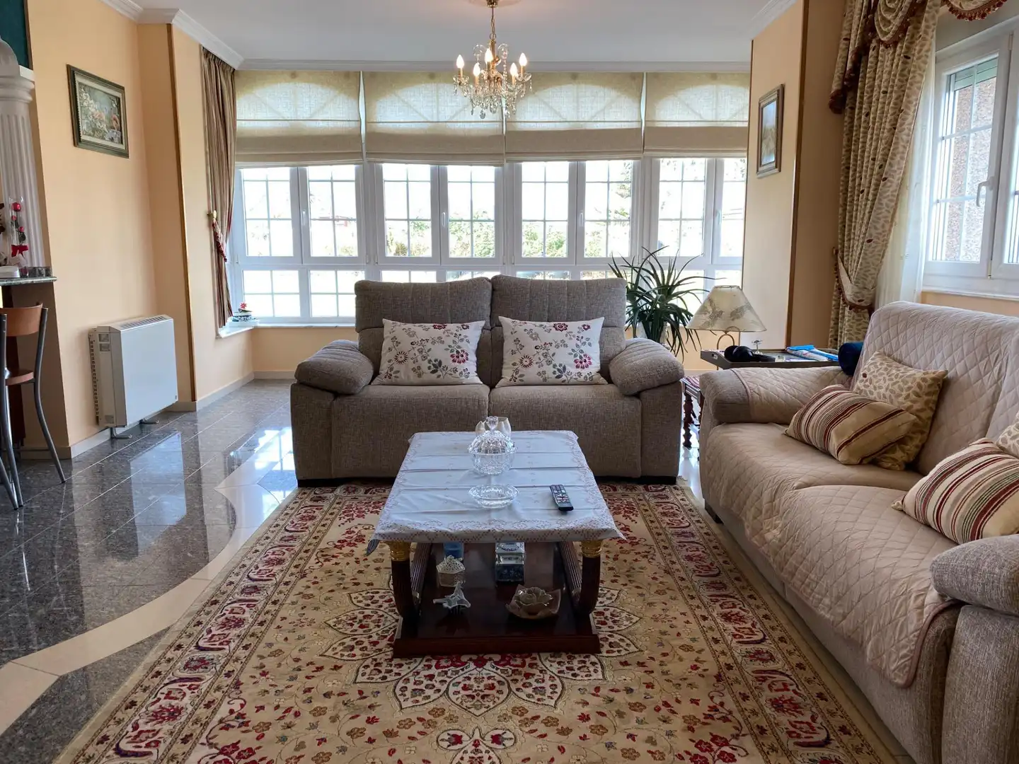 Sala de estar de Casa o chalet en venta en Foz con Calefacción, Jardín privado y Terraza