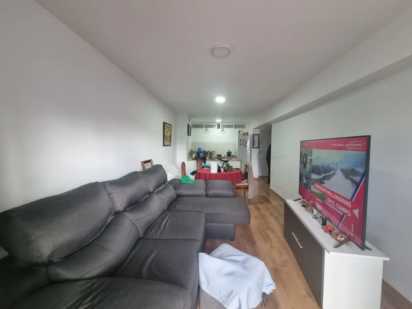 Sala de estar de Apartamento en venta en Benalmádena con Terraza y Piscina comunitaria