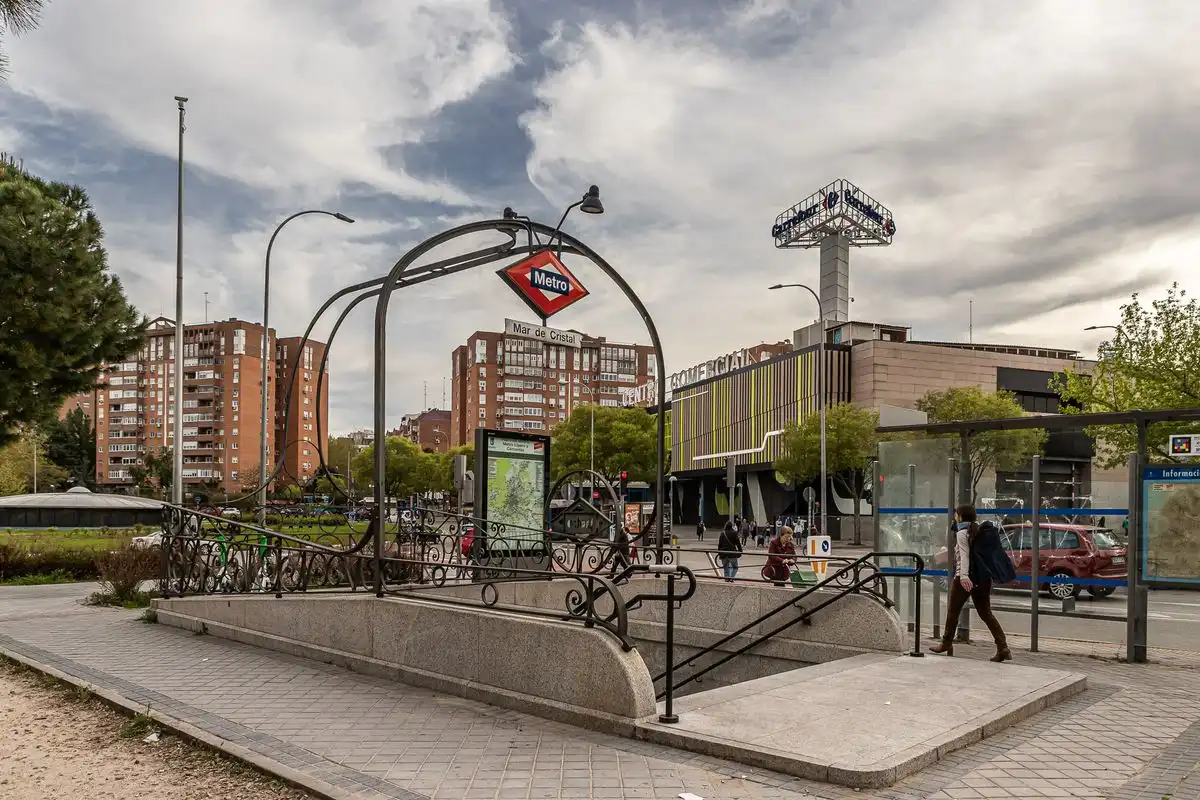 Vista exterior de Loft en venta en Madrid con Calefacción