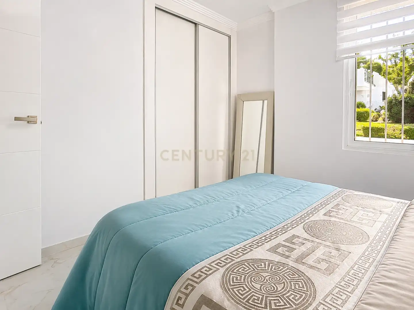 Apartamento con piscina en venta en Avenida las Palmeras, Benalmádena, Spain, imagen 18