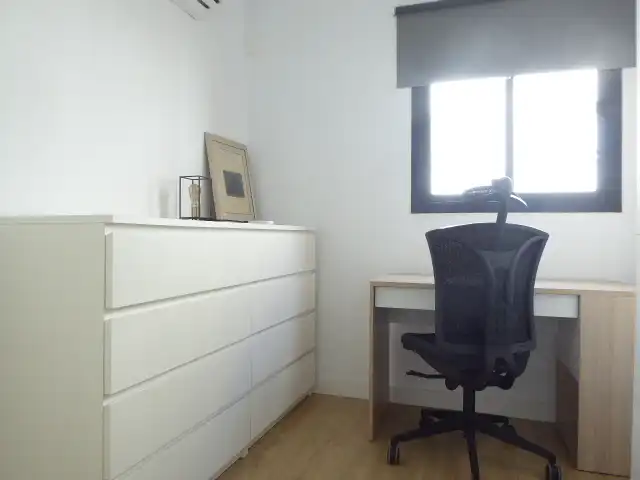 Wohnung zur Miete in Málaga mit Klimaanlage, Abstellraum und Möbliert