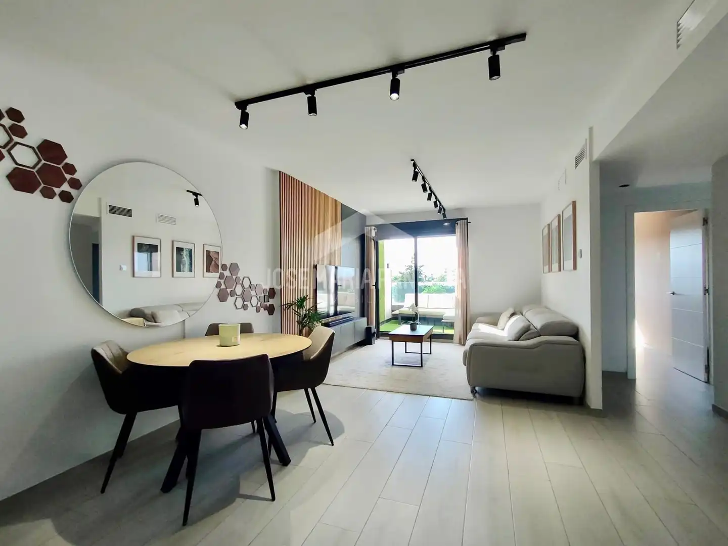 Living room of Flat for sale in Jerez de la Frontera  with Air Conditioner, Heating and Private garden