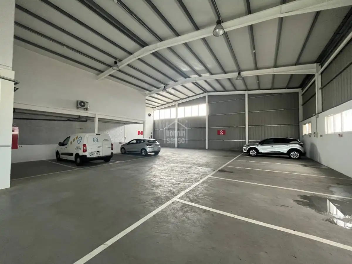Gewerbefläche zum Verkauf in Maó ciutat, imagen 7