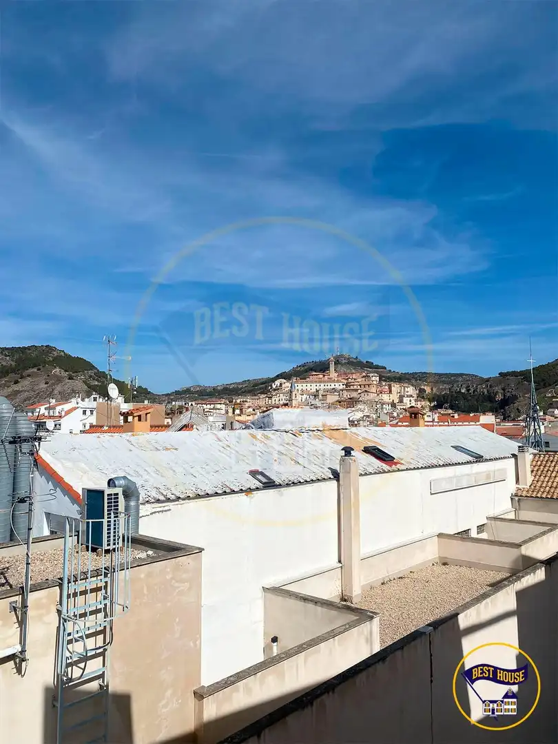 Flat for sale in Calle JOSE COBO, Centro