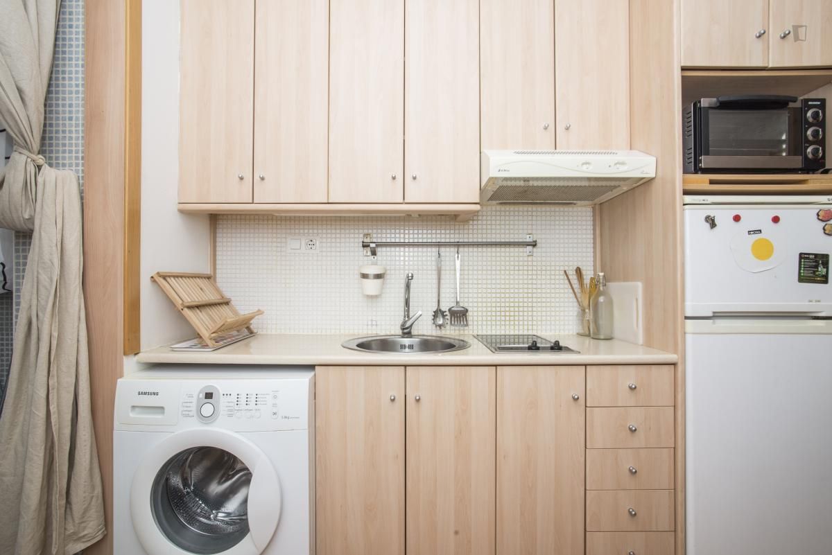 Estudi de lloguer a El Poble Sec - Parc de Montjuïc