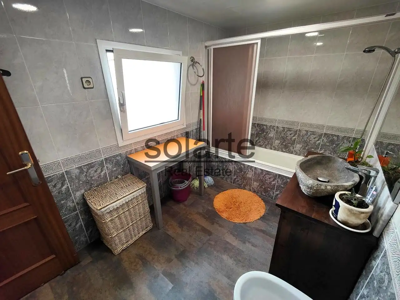 Bathroom of Flat for sale in Sant Joan Despí