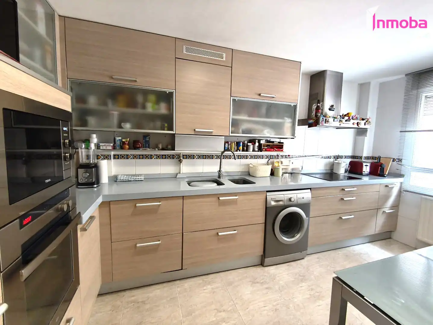 Cocina de Casa adosada en venta en Aranda de Duero con Calefacción y Jardín privado