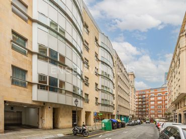 Oficina amb ascensor de lloguer a Barraincúa Kalea