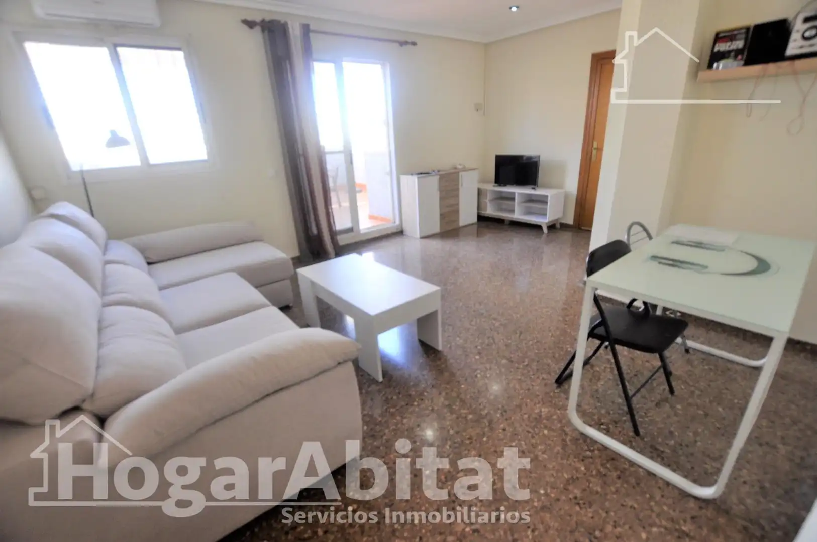 Wohnzimmer von Dachboden zum Verkauf in Valencia mit Klimaanlage, Heizung und Terrasse
