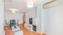 Living room of Flat for sale in Tres Cantos  with Air Conditioner, Terrace and Balcony