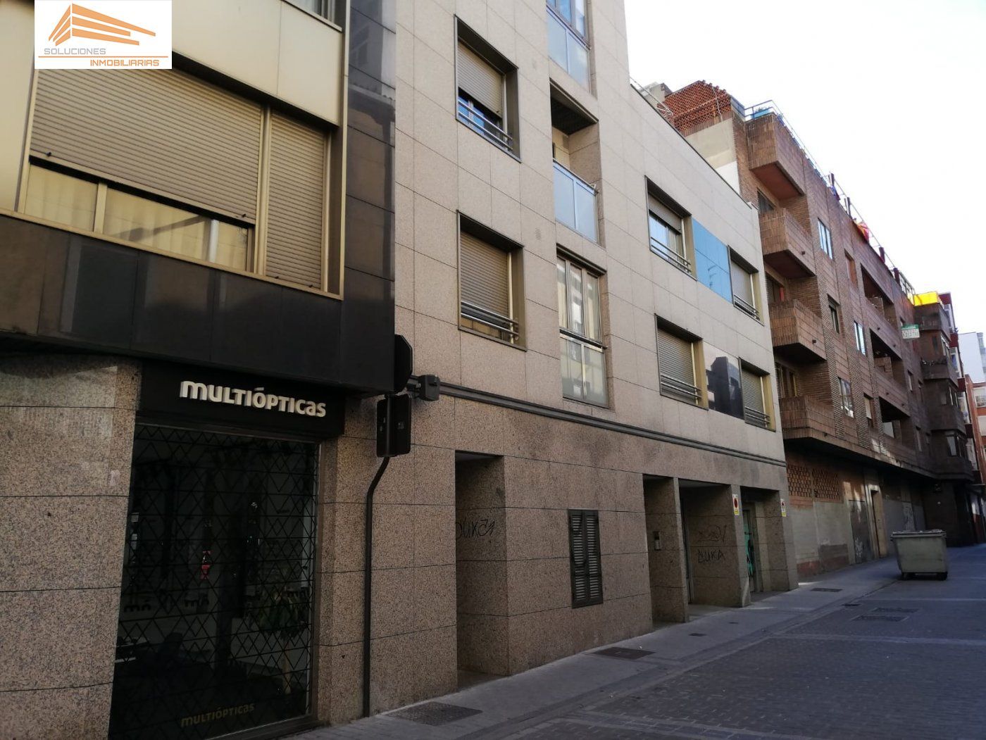 Vista exterior de Garaje en venta en Valladolid Capital