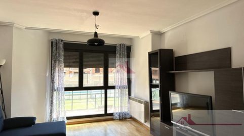 Foto 5 de Piso de alquiler en Reyes Católicos - Paseo San Antonio, Cuenca Capital