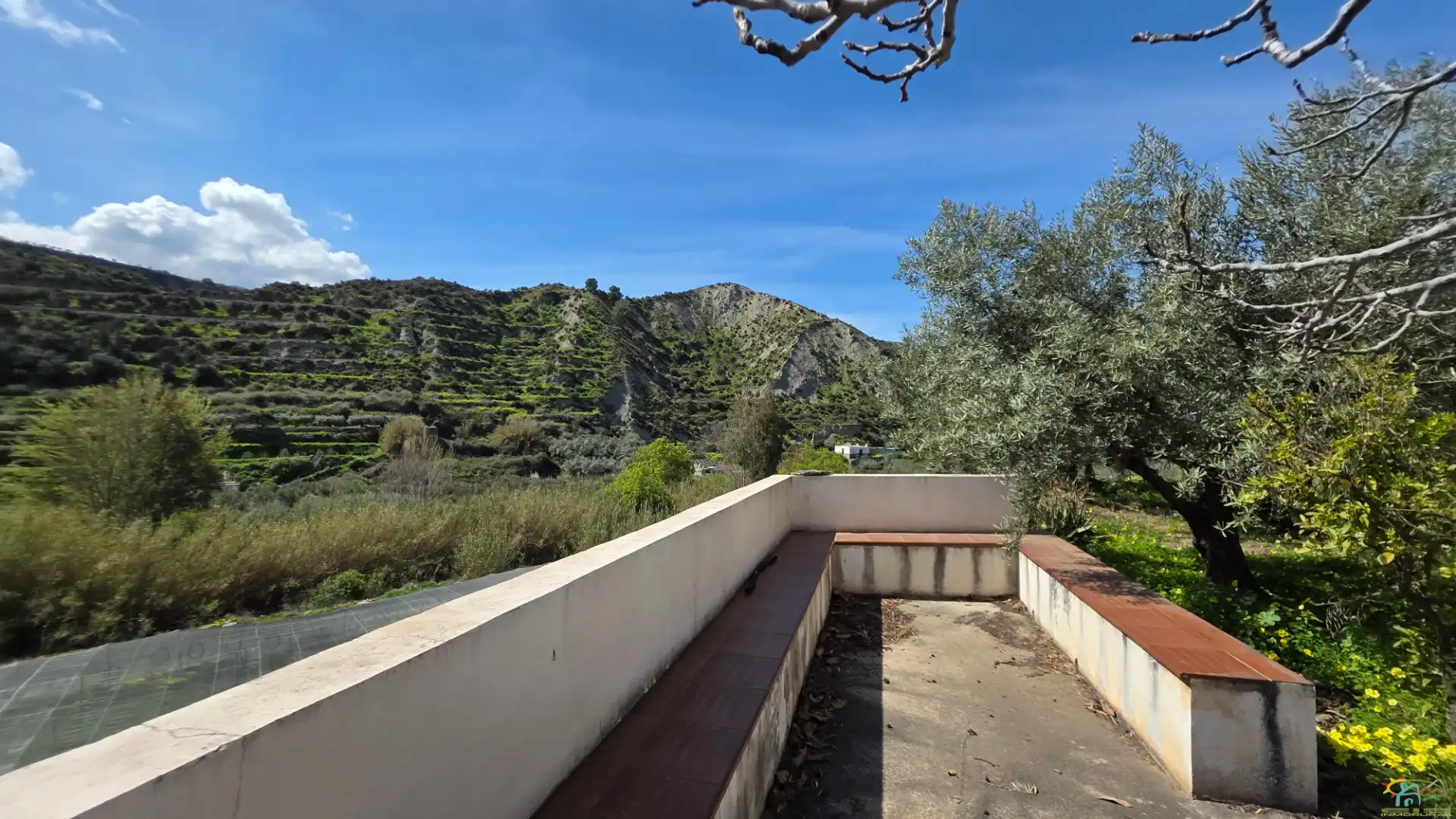 Terrassa de Finca rústica en venda en Canjáyar amb Moblat