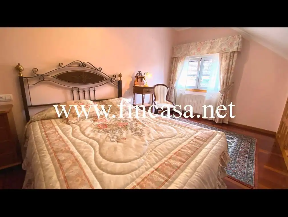 Habitación de Casa o chalet en venta en Vigo  con Jardín privado, Parquet y Terraza