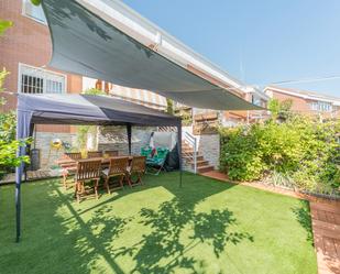 Garden of Single-family semi-detached for sale in Arroyomolinos (Madrid)  with Air Conditioner, Heating and Private garden