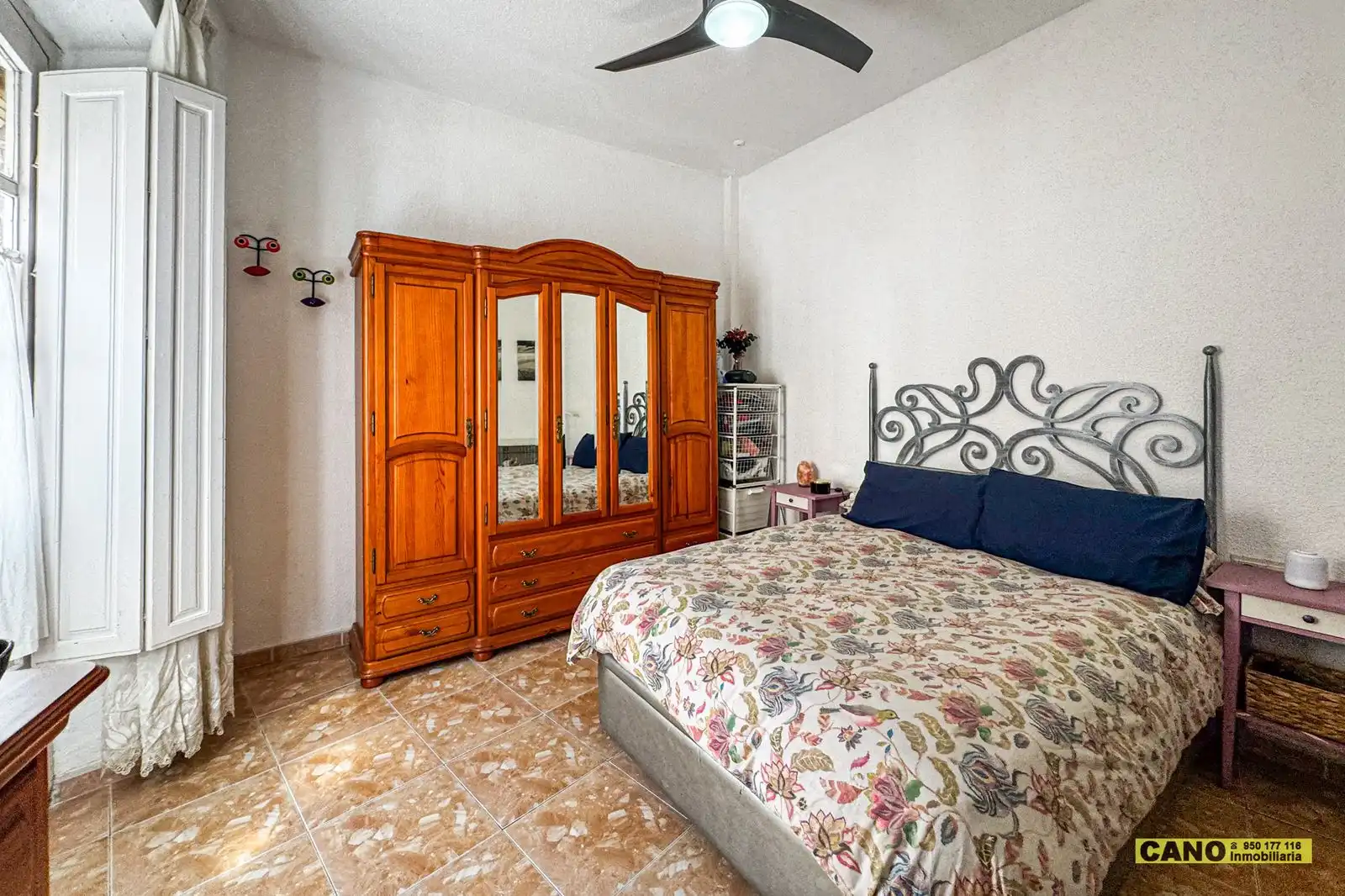 Dormitori de Casa o xalet en venda en Almería amb Terrassa